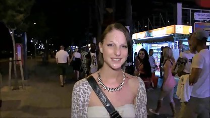 Bersenang-senang dengan seorang gadis yang video bokap gratis ditetapkan